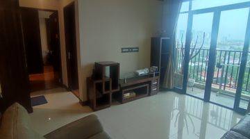 Gambar 2 Spesialis apartement hamptons park unit 2 bedroom besar