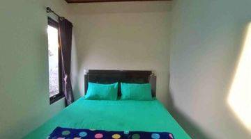 kamar tidur rumah villa karang karangpandan karanganyar