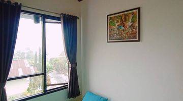 kamar tidur rumah villa karang karangpandan karanganyar