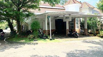 Gambar 1 Rumah mewah posisi Hoek Sentul city 