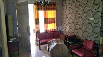 ruang tamu  rumah siap huni dijual harga