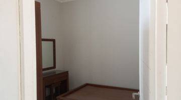 Gambar 2 Jual Rumah 2 Lantai Bagus Nyaman Huni Lt 144 Lb 120 Kota Wisata
