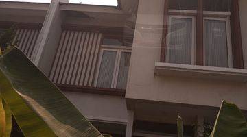 Gambar 4 Jual Rumah 2 Lantai Bagus Nyaman Huni Lt 144 Lb 120 Kota Wisata