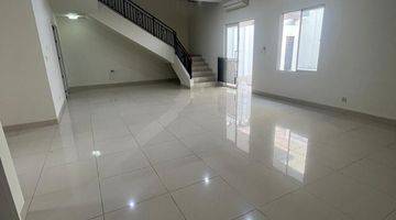 Gambar 3 Dijual Rumah 2lt Eksklusif Siap Huni Di Springs Summarecon Serpong