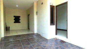 Gambar 3 Rumah 2 Lantai Boulevard Perum Cikeas Gardenia Jakarta Timur