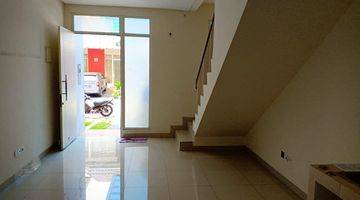 Gambar 4 Rumah di Green Lake City 4x17 Ada Ac Harga 47 Juta tahun 