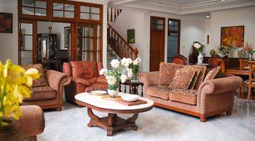 Gambar 1 Jual Cepat Rumah Asri Ragunan Furnished Bagus