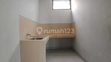 dapur rumah bagus 2 lantai cluster