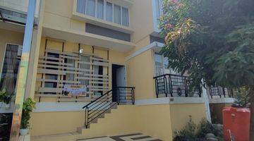 tampak depan dijual cepat rumah cluster cattleya