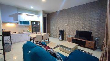 ruang keluarga rumah bagus furnished disewakan ivy