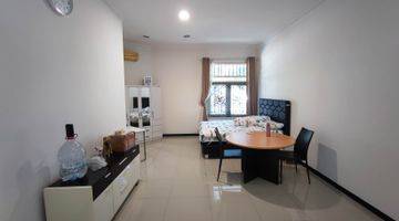 Gambar 5 Rumah Mewah Semi Furnished SHM di Puri Anjasmoro , Semarang