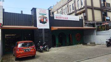 Gambar 5 Rumah Bagus Usaha Resto Jalan Depan Ramai Lingkar Selatan Bandung