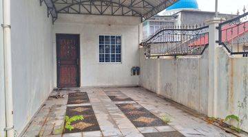 Gambar 1 Dijual Rumah Hook Di Seberang Sekolah Hu Batam Center