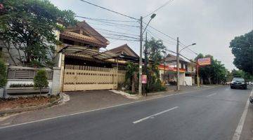 Gambar 2 Rumah Bagus 2lt Pinggir Jalan Daerah Stategis Harga Murah Cocok Invest