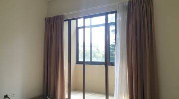 kamar tidur rumah cantik rapih dan nyaman