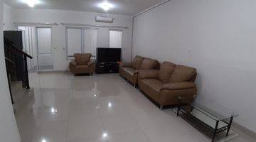 ruang keluarga bohemia gading serpong rumah cantik