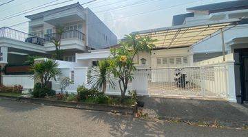 Gambar 1 Rumah Butuh Renovasi Unfurnished SHM di Pondok Indah, Jakarta Selatan