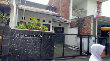 Gambar 1 Dijual Rumah Siap Huni di Antapani Harga Terjangkau 