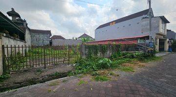 Gambar 1 Tanah:200 M2(2 are) super langka siap Bangun Di jln padonan Utara Canggu Bali 