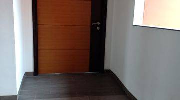 Gambar 4 Dijual Lloyd Alam Sutera 2 Badroom