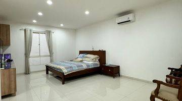 Gambar 3 Rumah Cluster Orlanda Alam Sutera Luas dan Full Renov Semi Furnish