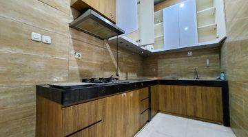 Gambar 2 Rumah 2 Lantai Semi Furnished Area Cilandak 