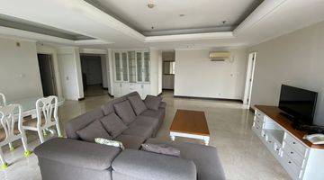 Gambar 1 Golfhill Terrace Apartemen 3 BR Furnished