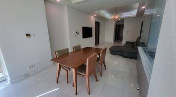 Gambar 1 The Peak Sudirman Apartment 3 BR Furnished