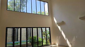 Gambar 3 Rumah 2 Lantai Semi Furnished Area Pondok Indah