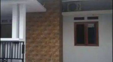 Gambar 1 Rumah dalam perumahan di dekat Villa Bintaro Indah Jombang