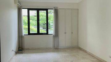 Gambar 4 Rumah Compound Cluster Di Kemang 5br Unfurnished