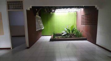 Gambar 1 Rumah Butuh Renovasi di Mertilang, Bintaro Jaya Sektor 9