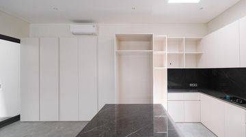 Gambar 5 Rumah 3 Lantai Bagus Unfurnished SHM di Discovery, Tangerang Selatan