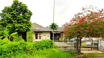 Gambar 1 Rumah Tua Hook Bintaro Ciputat. 17x30. Jalan 3 Mobil