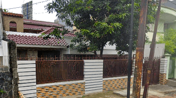 Gambar 4 Rumah Tanjung Duren 1.5.lantai. 12.5 X 24. Jalan Lebar 3 Mobil