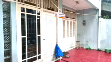 Gambar 3 Rumah Tanjung Duren. 2.5 Lantai. 7x15. Jalan Lebar 3 Mobil. Siap Huni