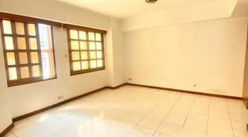 Gambar 1 Dijual apartment sudirman tower condominium semanggi
Tower A 