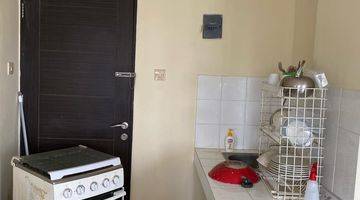 Gambar 1 B. U 1 Unit Apartement 3 BR Bagus, Lokasi Strategis