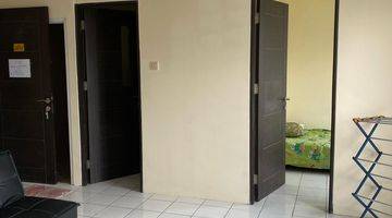 Gambar 2 B. U 1 Unit Apartement 3 BR Bagus, Lokasi Strategis