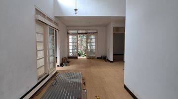 Gambar 2 Rumah Pondok Indah Lt.170 Kotak 10x17 Rindang Jalan Lebar Nego