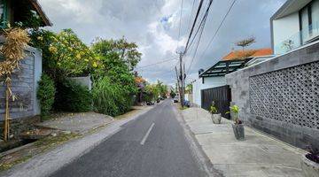 Gambar 5 Tanah Premium Canggu jl.kayu tulang selatan, Pinggir jalan utama