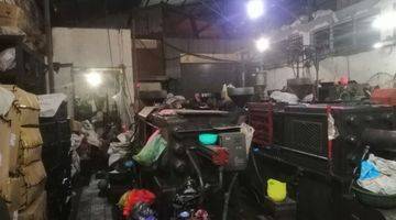 Gambar 2 Gudang di Holis Bandung, Dijual Beserta Mesin Pembuat Plastik