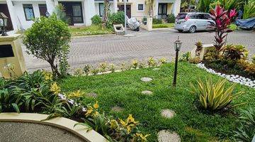 Gambar 3 Rumah Hadap Barat di Kota Baru Parahyangan, Full Furnished