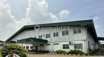 tampak depan pabrik bagus siap huni dijababeka