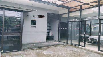 Gambar 4 Sayap Burangrang, Strategis Rumah 2 LT Bagus ex Kantor