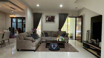 Gambar 1 Rumah 2 Lantai Bagus Shm Hadap Selatan Bsd City Prestigia The Eminent Siap Huni Dengan Attic (173l)