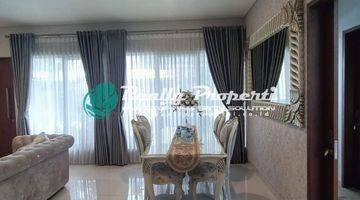 Gambar 5 Di sewakan rumah Type Dancourt Semi furnished di Premier  esteta 2 jatiwarna. 