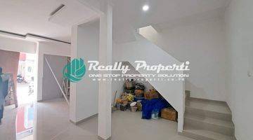 Gambar 4 Di jual rumah ready siap huni di Ratna jatibening bekasi jawa barat. 