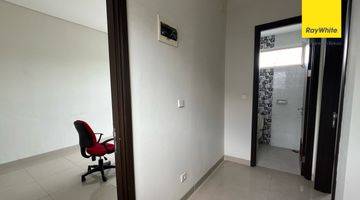 Gambar 4 Rumah Hadap Jalan 8x14 North Mississippi Jakarta Garden city