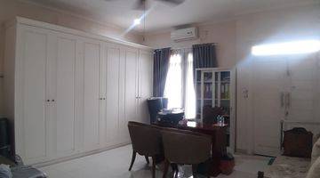 Gambar 4 Rumah 2 Lantai Bagus Semi Furnished SHM di Rawa Bunga, Tangerang Selatan